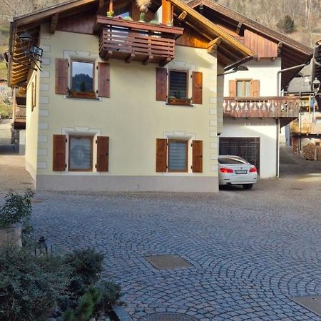 Casa Jasmina Apartment Mezzano Bagian luar foto